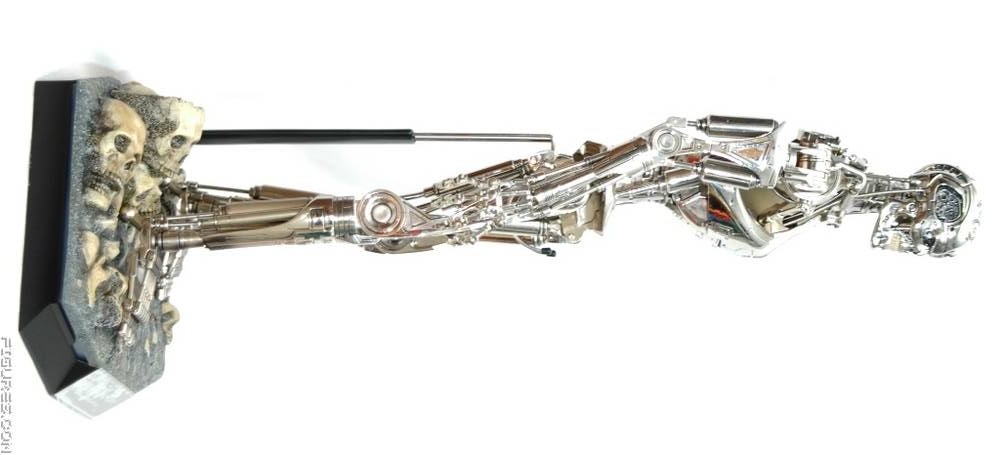 Hot Toys QS002 Endoskeleton