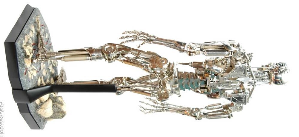 Hot Toys QS002 Endoskeleton
