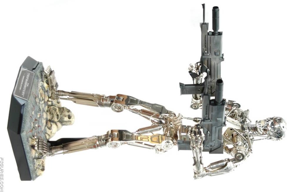 Hot Toys QS002 Endoskeleton