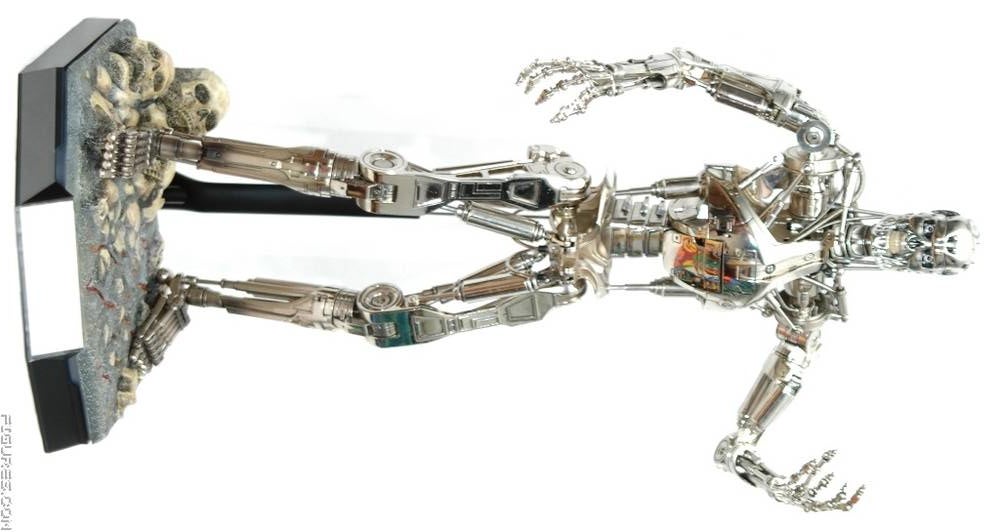 Hot Toys QS002 Endoskeleton