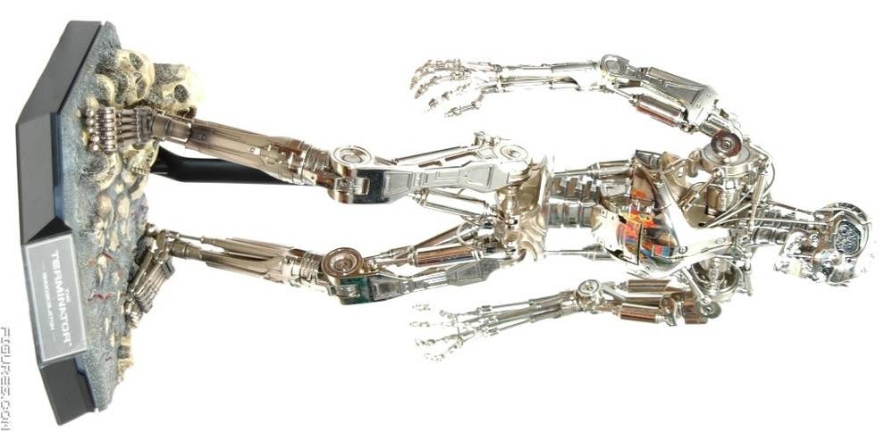 Hot Toys QS002 Endoskeleton