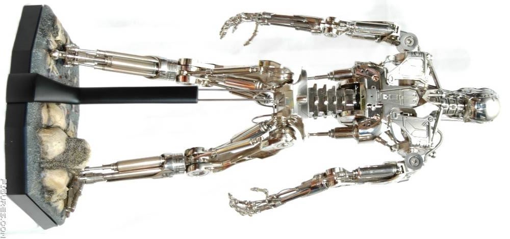 Hot Toys QS002 Endoskeleton