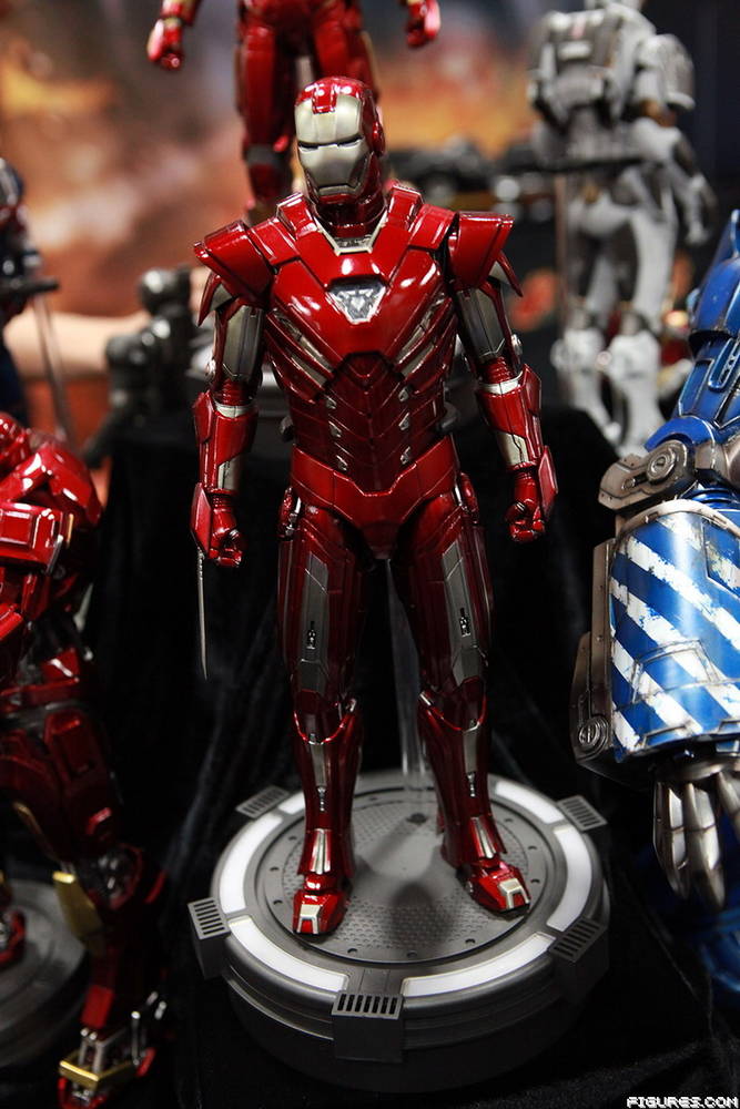 Hot Toys