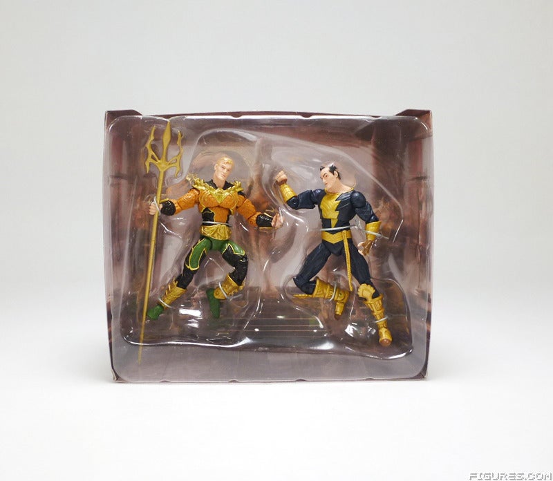 aquamanblackadam-package05