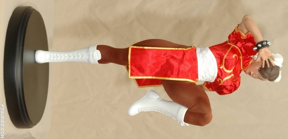 Chun Li Mixed Media Statue