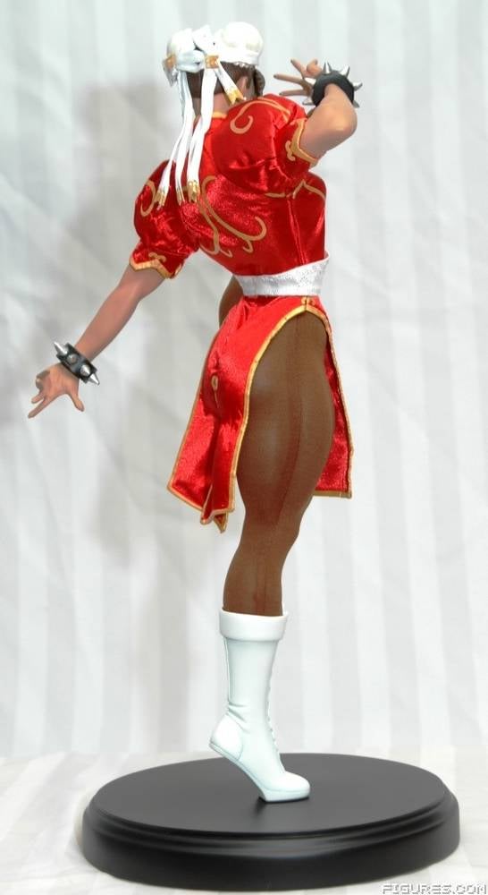 Chun Li Mixed Media Statue