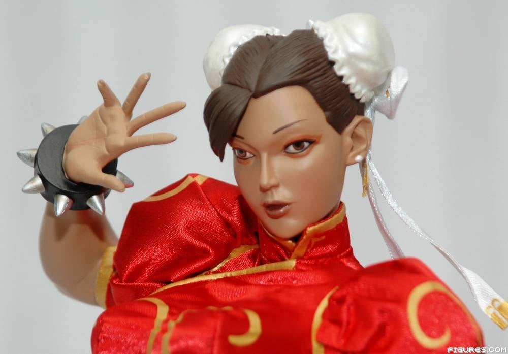 Chun Li Mixed Media Statue