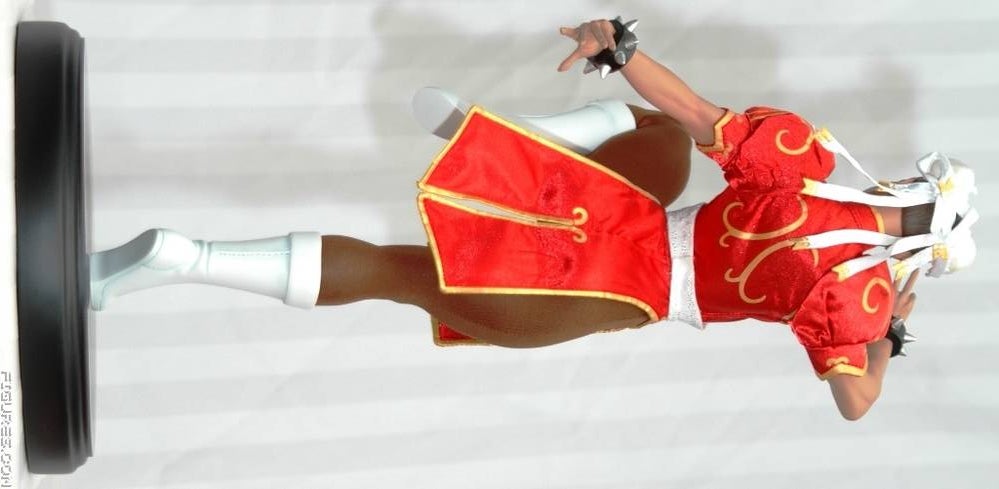 Chun Li Mixed Media Statue