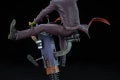 dc-comics-the-joker-premium-format-figure-sideshow-300473-10-1