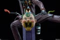 dc-comics-the-joker-premium-format-figure-sideshow-300473-22-1