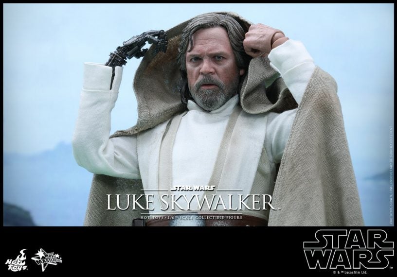 hot-toys-star-wars-the-force-awakens-luke-skywalker-collectible-figure_pr7