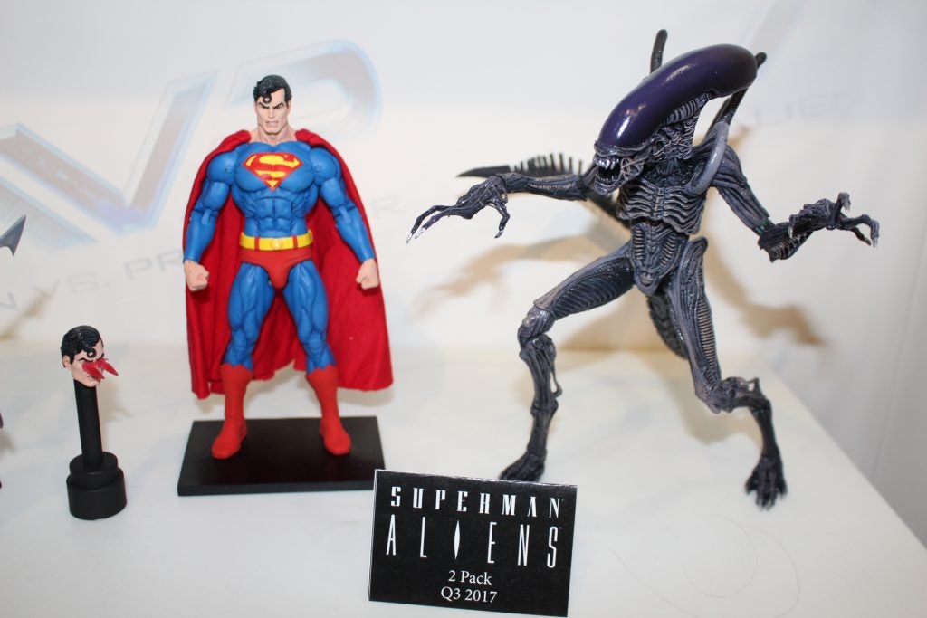 sdcc neca batman vs predator
