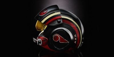 STAR WARS THE BLACK SERIES POE DAMERON ELECTRONIC HELMET (1)