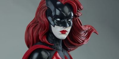 dc-comics-batwoman-premium-format-figure-sideshow-300471-16