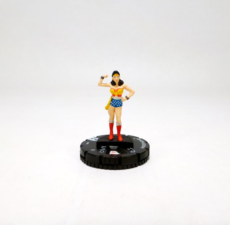 016 wonder woman1