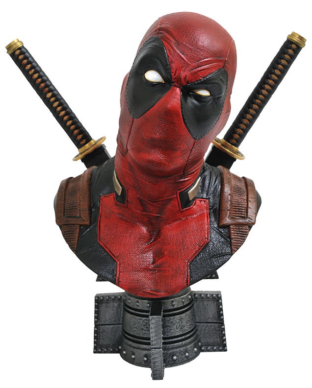 DeadpoolHalfScaleBust