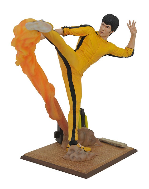 BruceLeeGallerySmokeDiorama