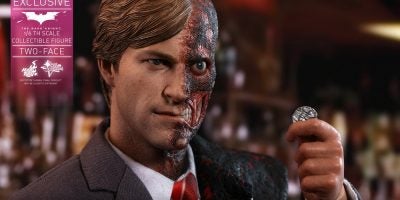 Hot Toys - TDK - Two-Face collectible figure_PR11