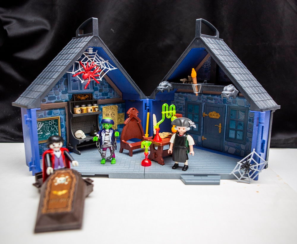 hauntedhouse_04