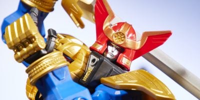 E8164_DIO_PRG_Zeo_Megazord_00054_Medium_150DPI