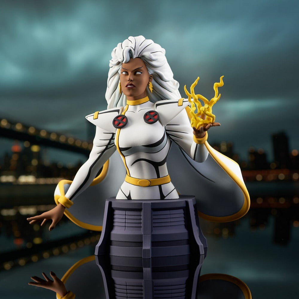 Marvel_Storm_Bust_01