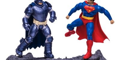 15457-Superman-vs-Armored-Batman-2-Pk_06_Logos