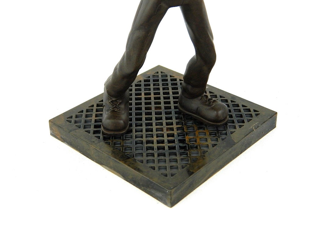 cryptozoic vinyl figures