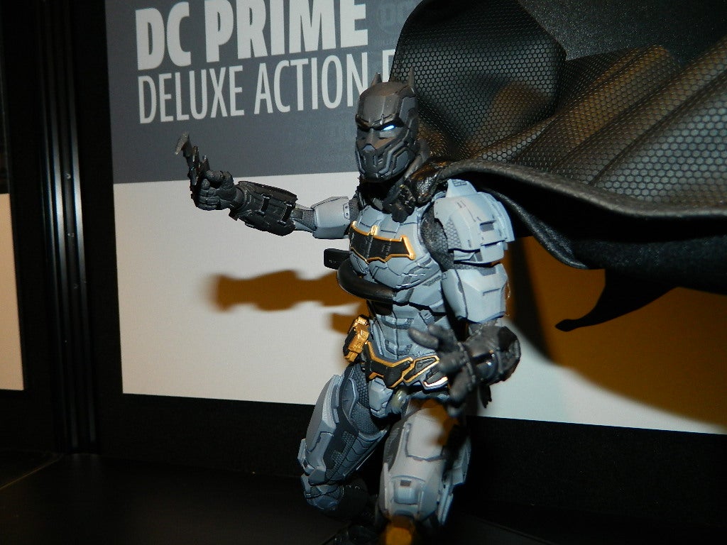 dc collectibles action figure bases