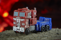F0662xxxx_DIO_TRA_KINGDOM_OPTIMUS PRIME_1_Medium_72DPI