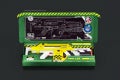 Hasbro_Nerf_Aliens_Open2_FINAL