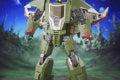 F7216_DIO_TRA_GEN_LEGACY_LDR_SKYQUAKE_0002_Online_2000SQ