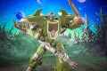 F7216_DIO_TRA_GEN_LEGACY_LDR_SKYQUAKE_0005_Online_2000SQ