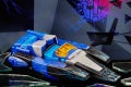 F2705_PROD_TRA_GEN_Blurr_005_Online_2000SQ