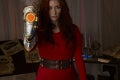 F6130_LS_MTG_PREMIUM_CHANDRA_GAUNTLET_0281