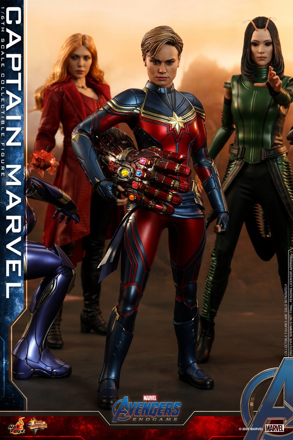 4 marvel figures