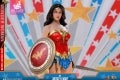 Hot Toys - Justice League - Wonder Woman (Comic Concept Version) collectible figure_PR2
