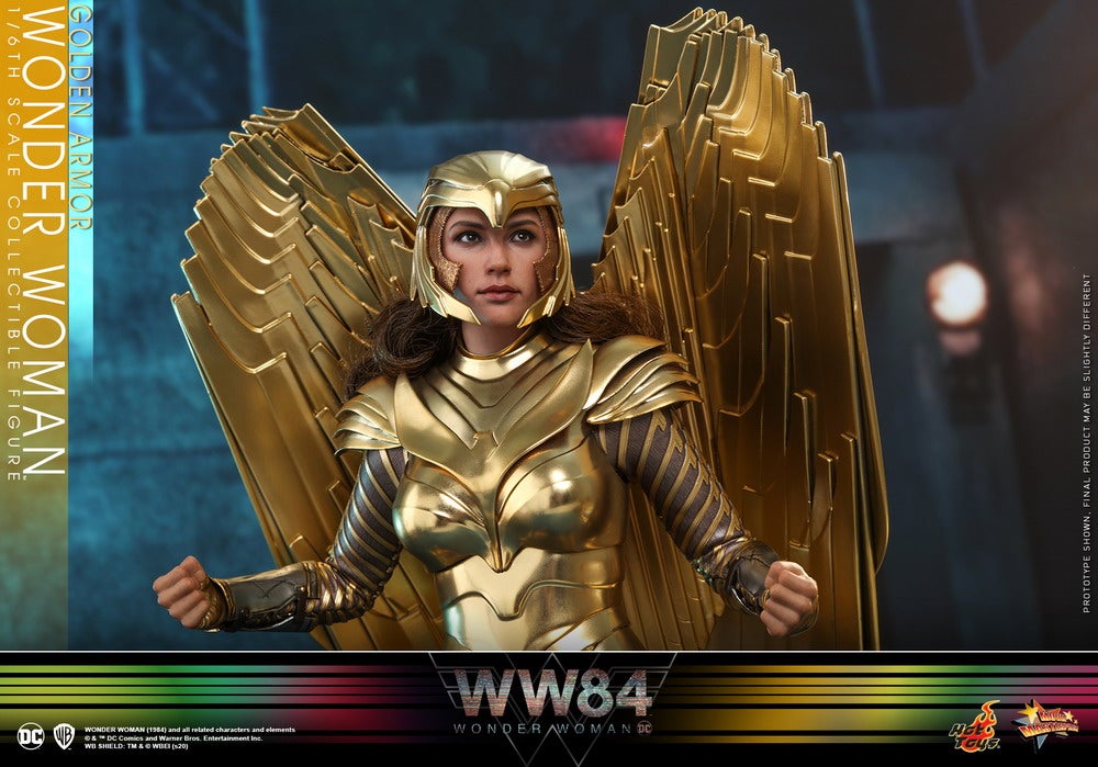 Hot Toys Golden Armor Wonder Woman Figures Com