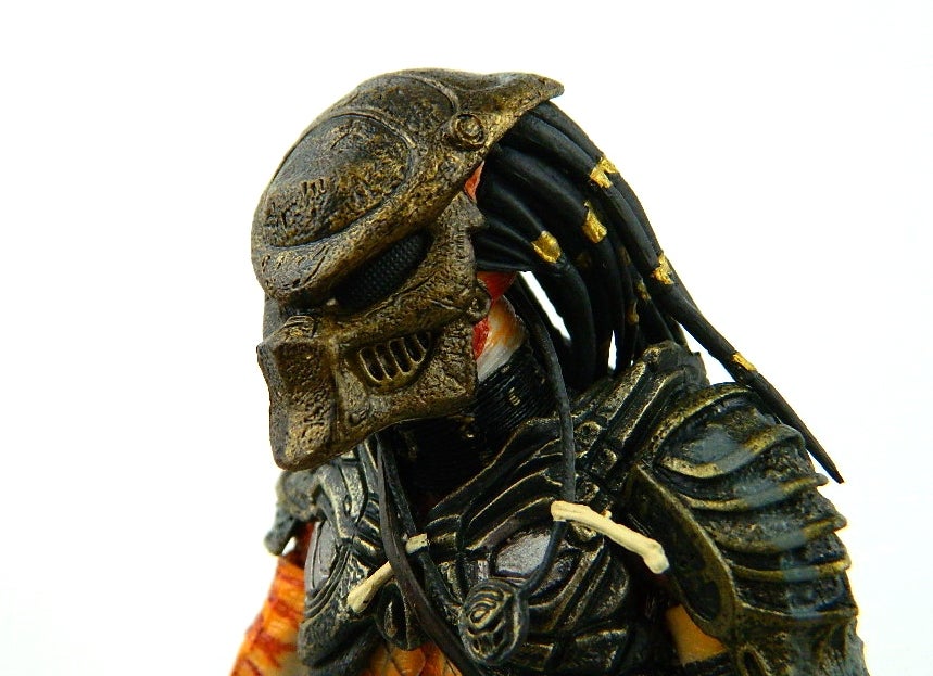 neca stalker predator review
