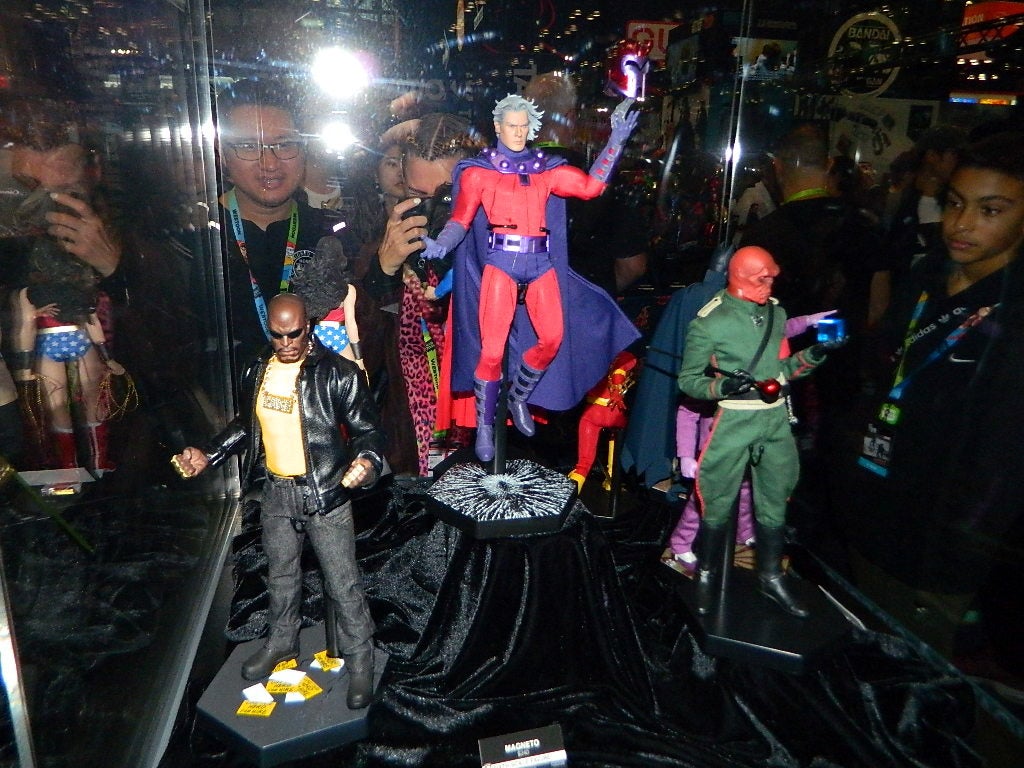 NYCC 2019 - Sideshow DSCN6880